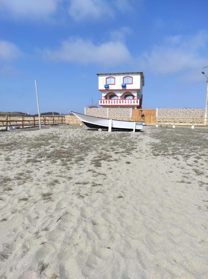 Hostal Las Garzas Del Pelado Playas Exterior photo