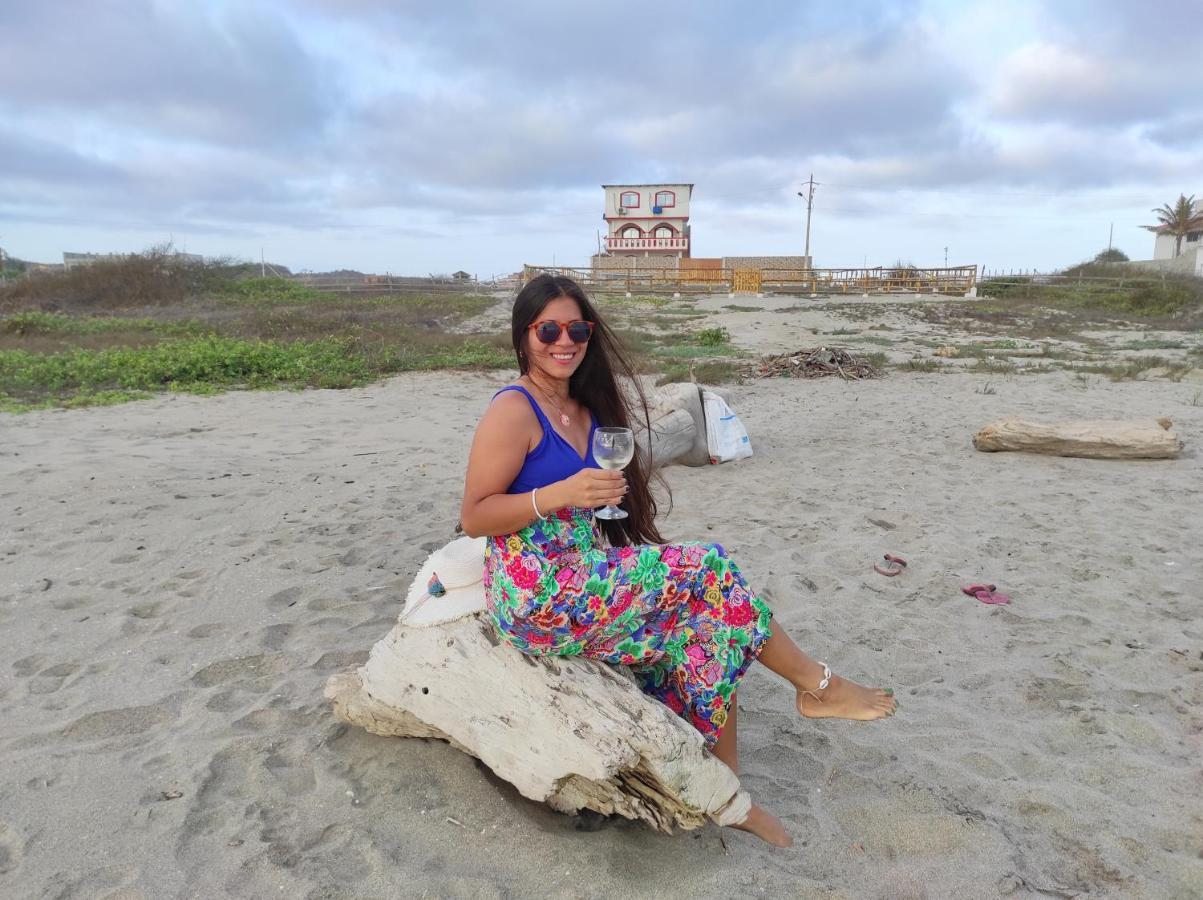 Hostal Las Garzas Del Pelado Playas Exterior photo